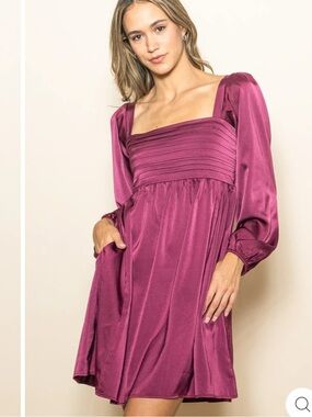 Elloh Medium Satin Balloon Long Sleeve Pleat Bodice Empire Waist Dress Like New